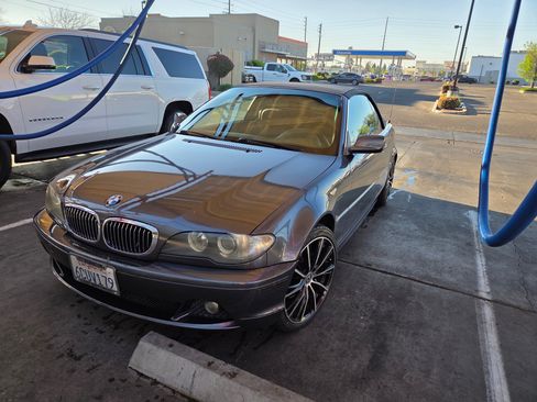 Used 2005 BMW 325Ci 325Ci Convertible 2D image 5