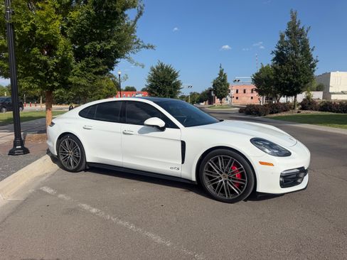 Used 2020 Porsche Panamera GTS AWD/4WD image 6