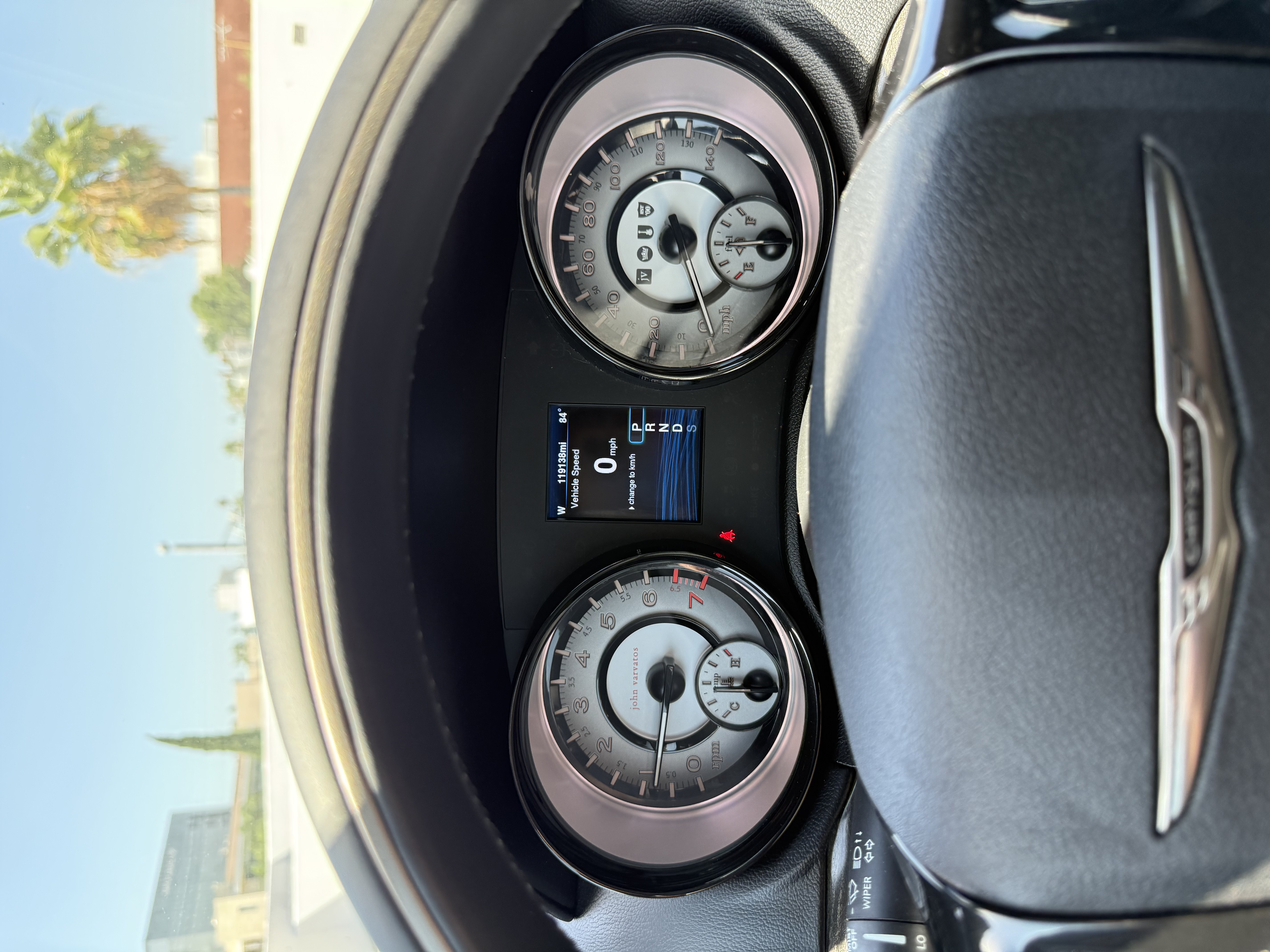Used 2014 Chrysler 300 C RWD image 11
