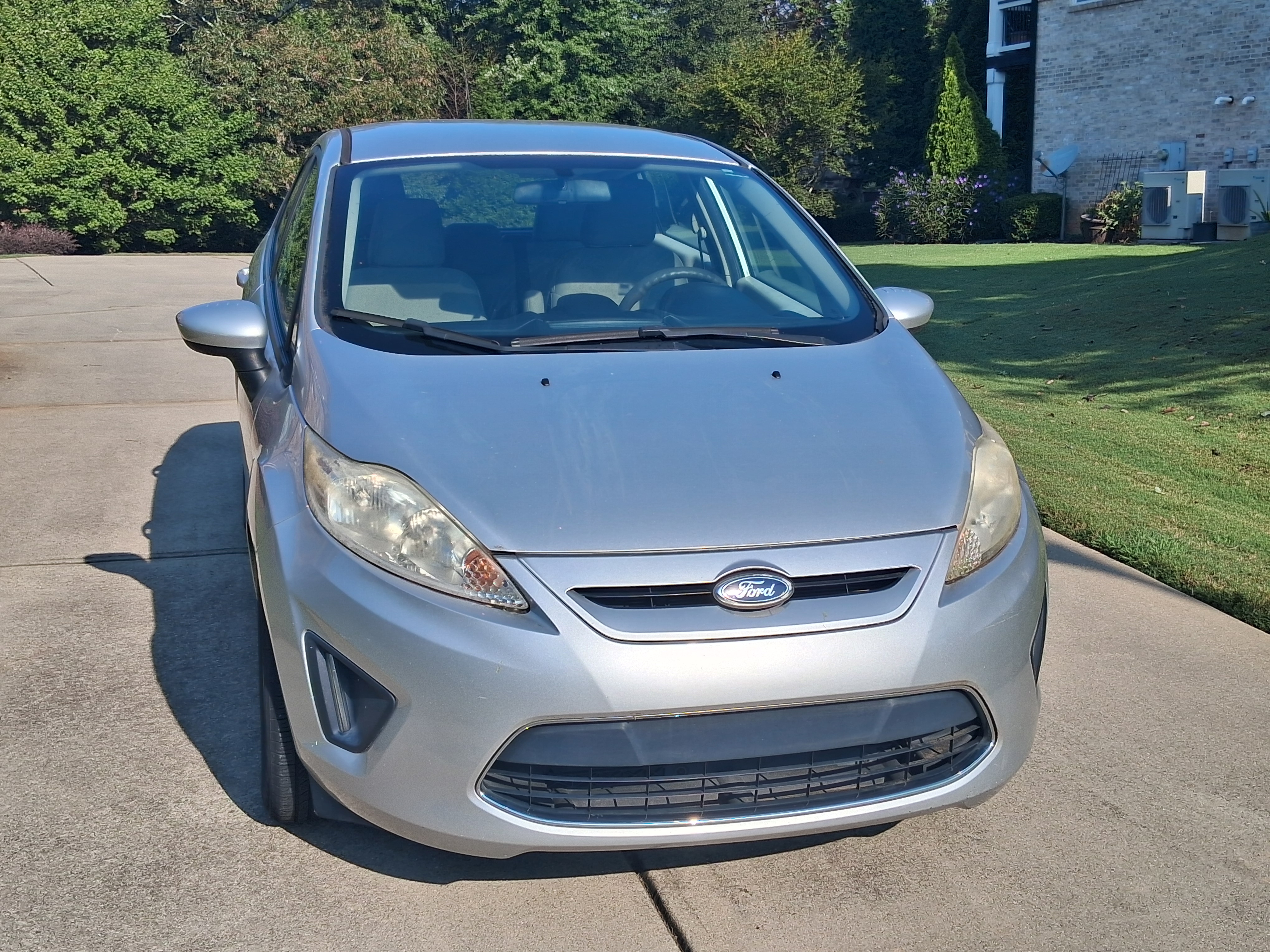 Used 2012 Ford Fiesta SE FWD image 5