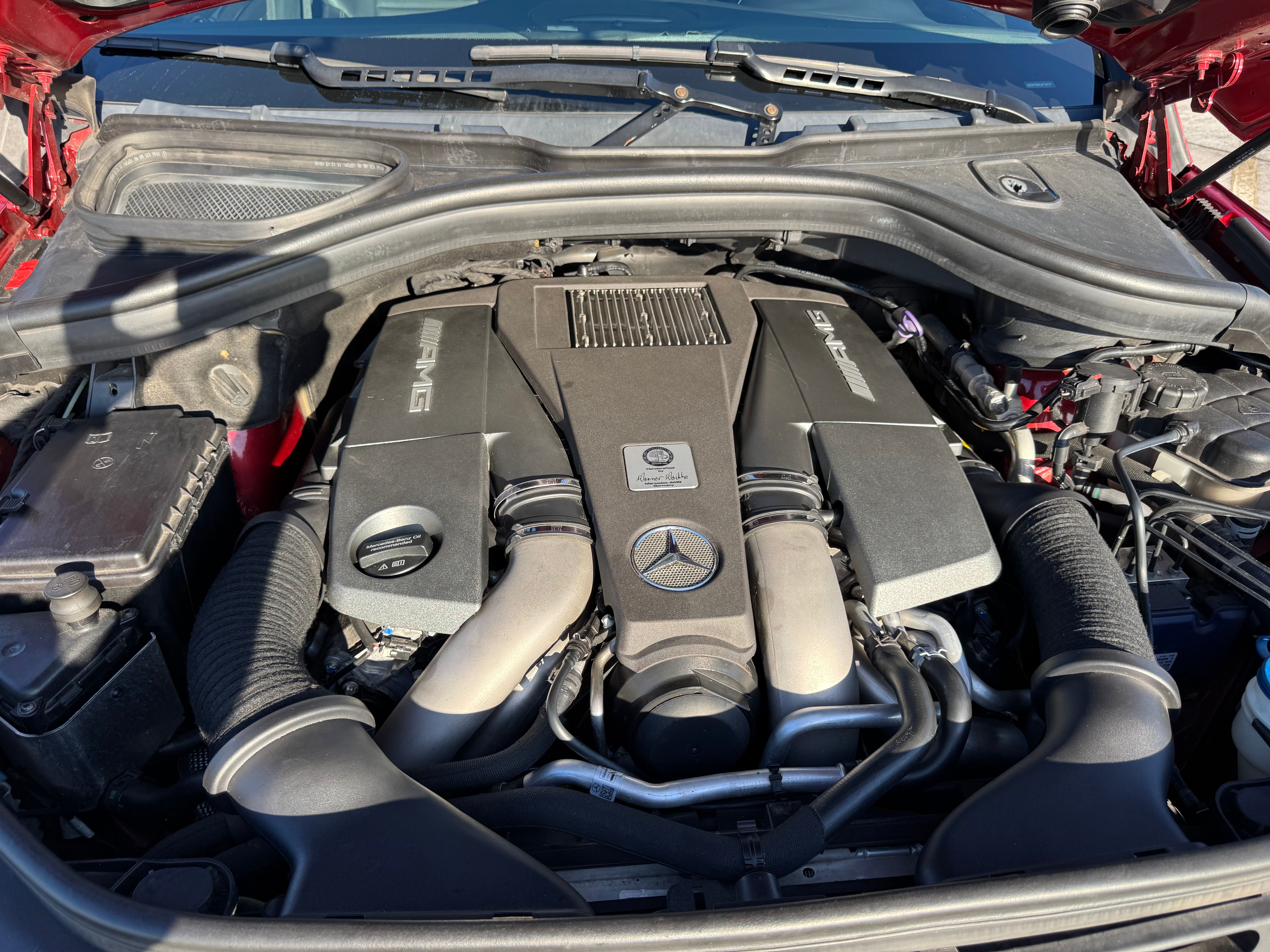 Used 2016 Mercedes-Benz GLE 63 AMG 4MATIC image 31