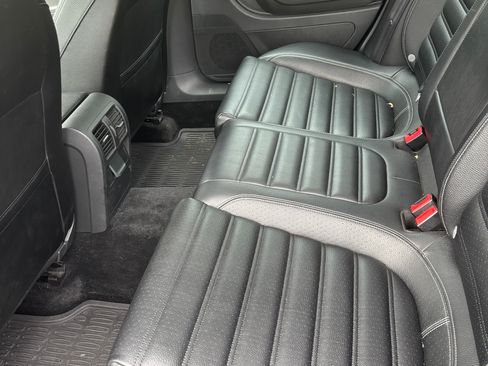 Used 2013 Volkswagen CC Sport Plus image 10