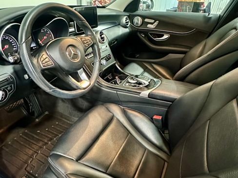 Used 2015 Mercedes-Benz C 300 4MATIC Sedan image 6