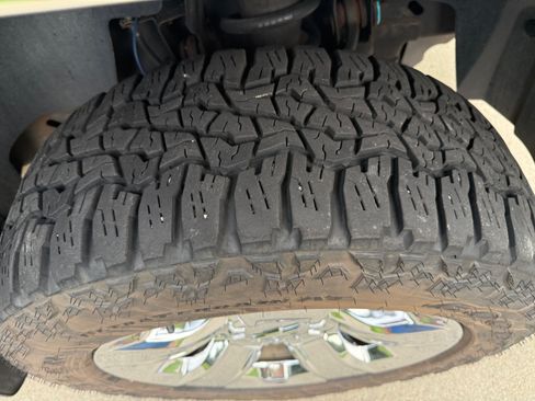 Used 2013 Chevrolet Silverado 1500 LT w/ All-Star Edition AWD/4WD image 8