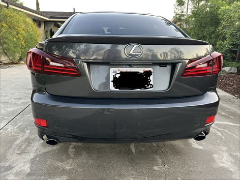 Used 2006 Lexus IS 350 image 9