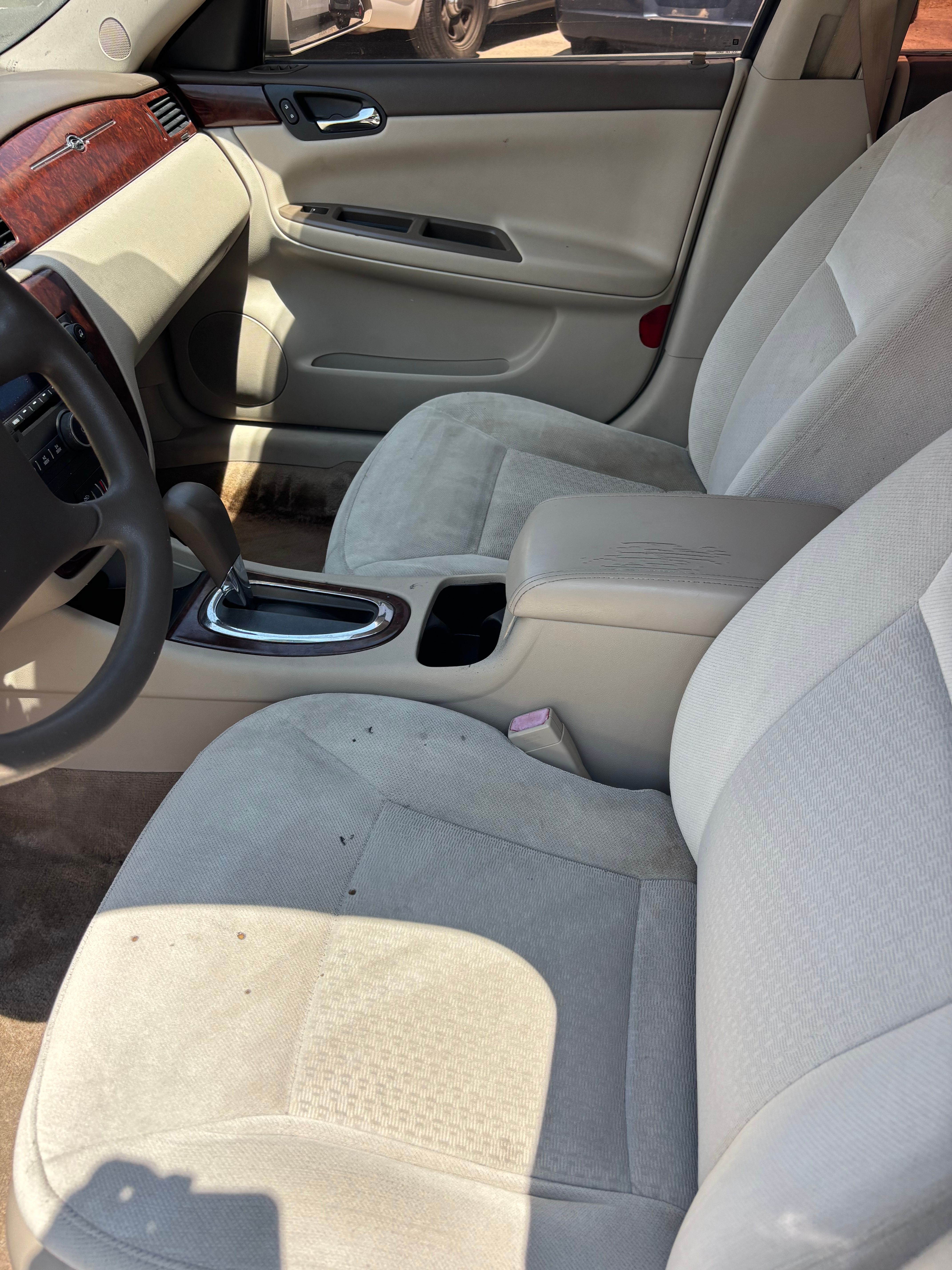 Used 2008 Chevrolet Impala LT FWD image 10