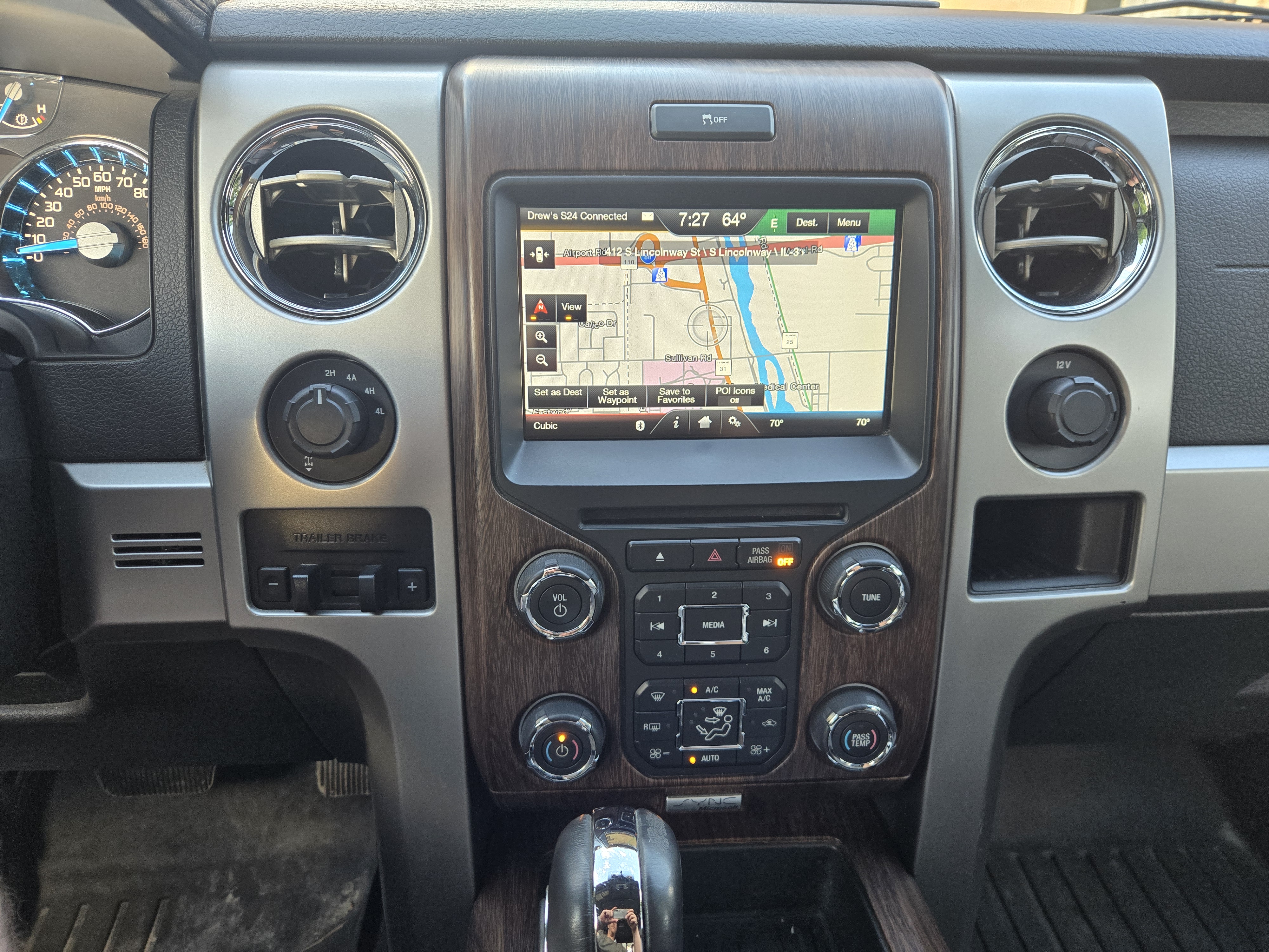 Used 2014 Ford F150 Lariat w/ Equipment Group 502A Luxury AWD/4WD image 8