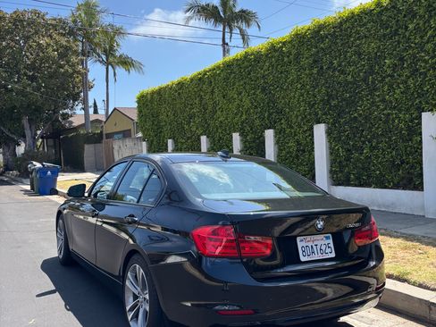 Used 2012 BMW 328i Sedan RWD image 6