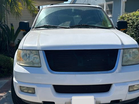 Used 2003 Ford Expedition Eddie Bauer image 5