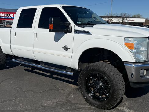 Used 2011 Ford F250 Lariat w/ Lariat Interior Pkg image 1