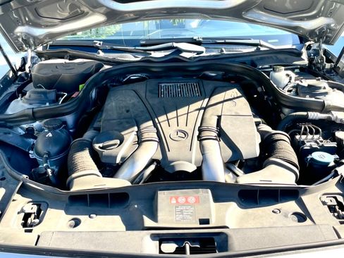 Used 2012 Mercedes-Benz CLS 550 image 24
