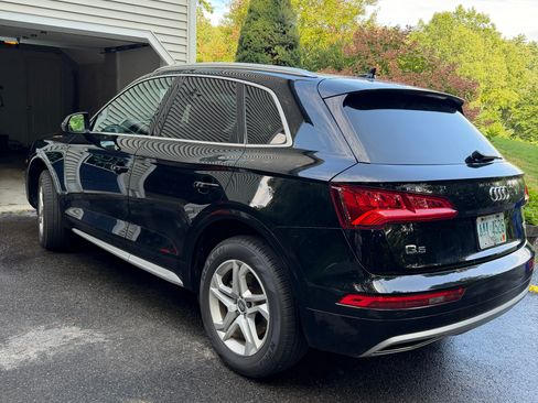 Used 2018 Audi Q5 2.0T Premium Plus w/ Premium Plus Package AWD/4WD image 17