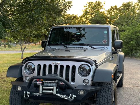 Used 2016 Jeep Wrangler Unlimited Sport w/ Quick Order Package 24S AWD/4WD image 1