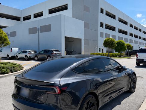 Used 2024 Tesla Model 3 Performance AWD/4WD image 8