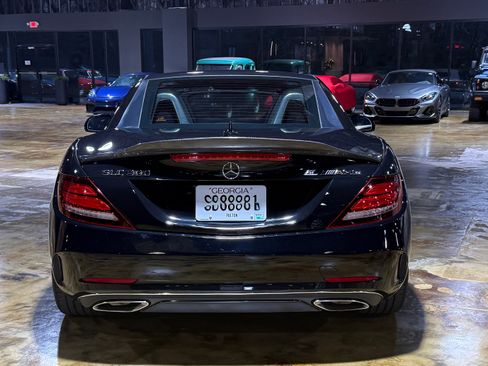 Used 2018 Mercedes-Benz SLC 300 image 9
