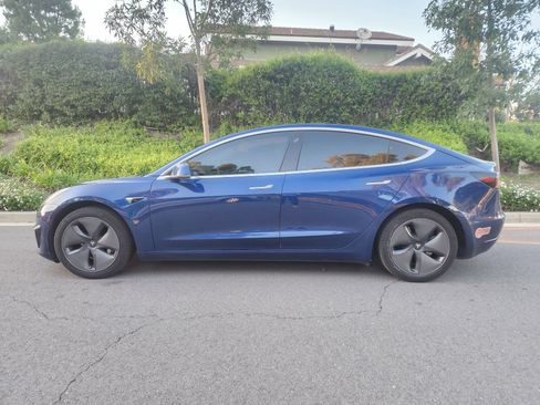 Used 2019 Tesla Model 3 Long Range image 5