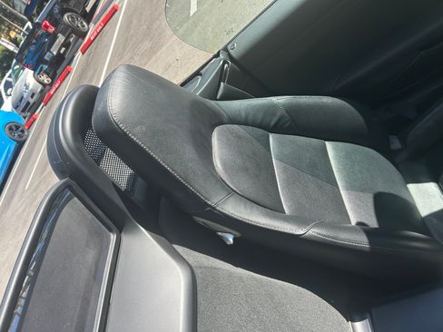 Used 2015 Porsche Boxster image 14