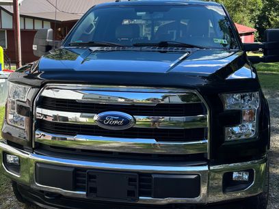 Used 2015 Ford F150 Lariat w/ Equipment Group 501A Mid