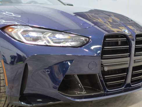 Used 2021 BMW M4 Coupe w/ M Carbon Exterior Package image 21