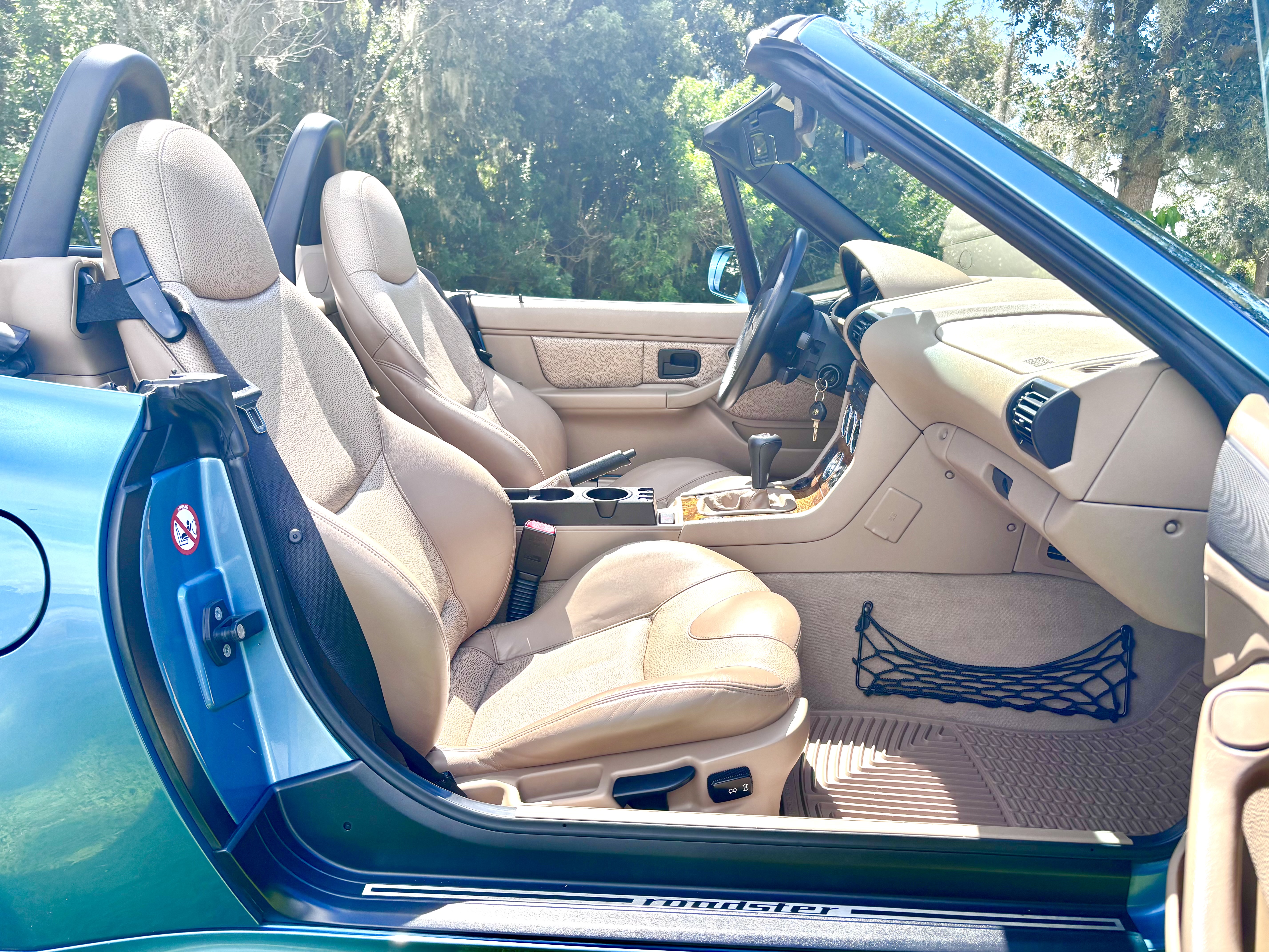 Used 2001 BMW Z3 2.5i RWD image 15