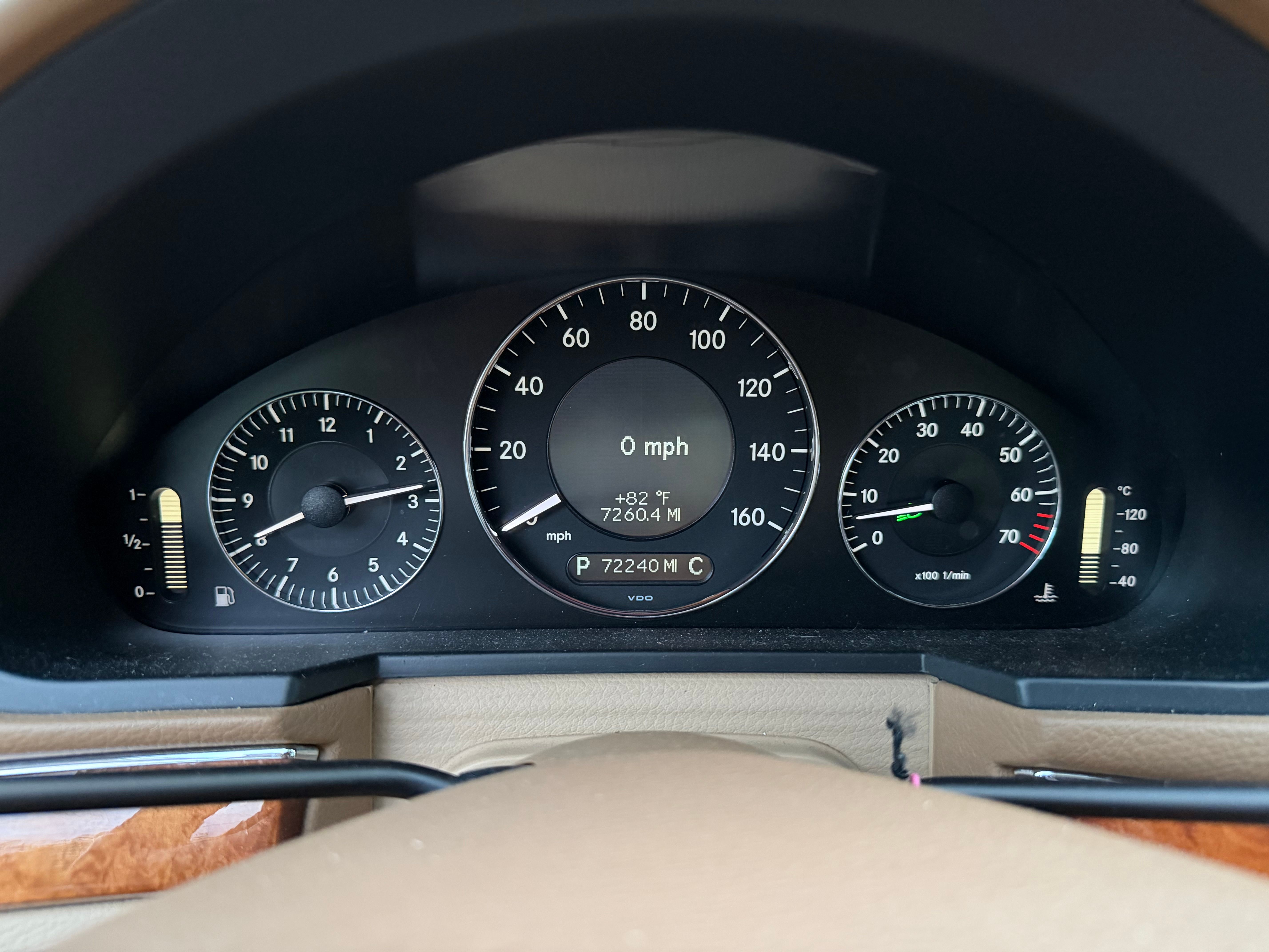 Used 2007 Mercedes-Benz E 550 Sedan image 14