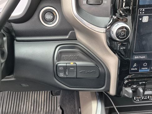 Used 2024 RAM 3500 Laramie image 14