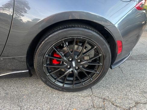 Used 2016 MAZDA MX-5 Miata Club w/ Brembo/BBS Package image 18