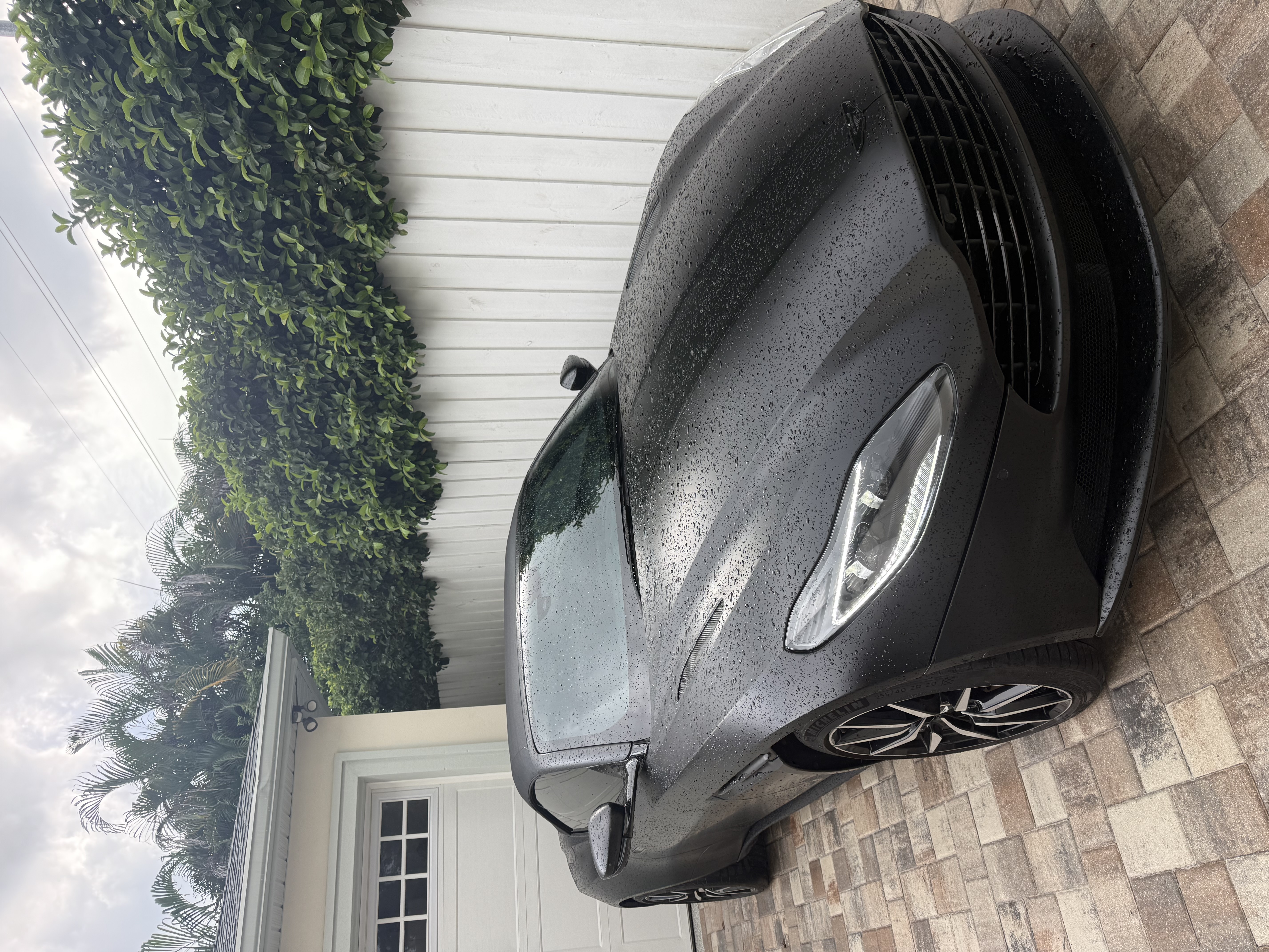 Used 2020 Aston Martin DB11 Volante RWD image 5