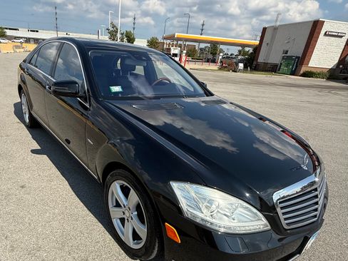 Used 2012 Mercedes-Benz S 550 image 11