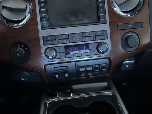 Used 2012 Ford F250 King Ranch image 10