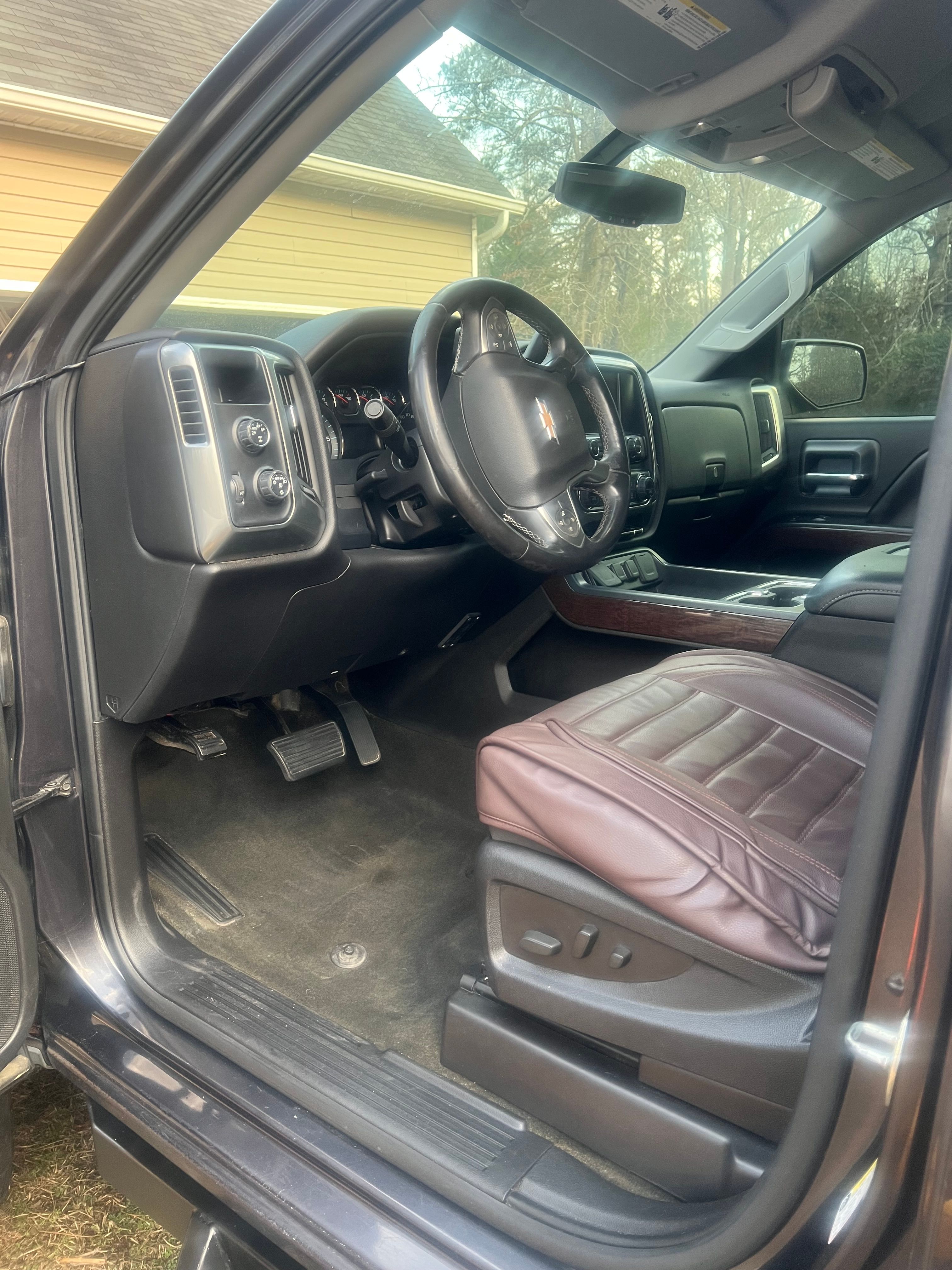 Used 2016 Chevrolet Silverado 1500 LT w/ All Star Edition AWD/4WD image 14