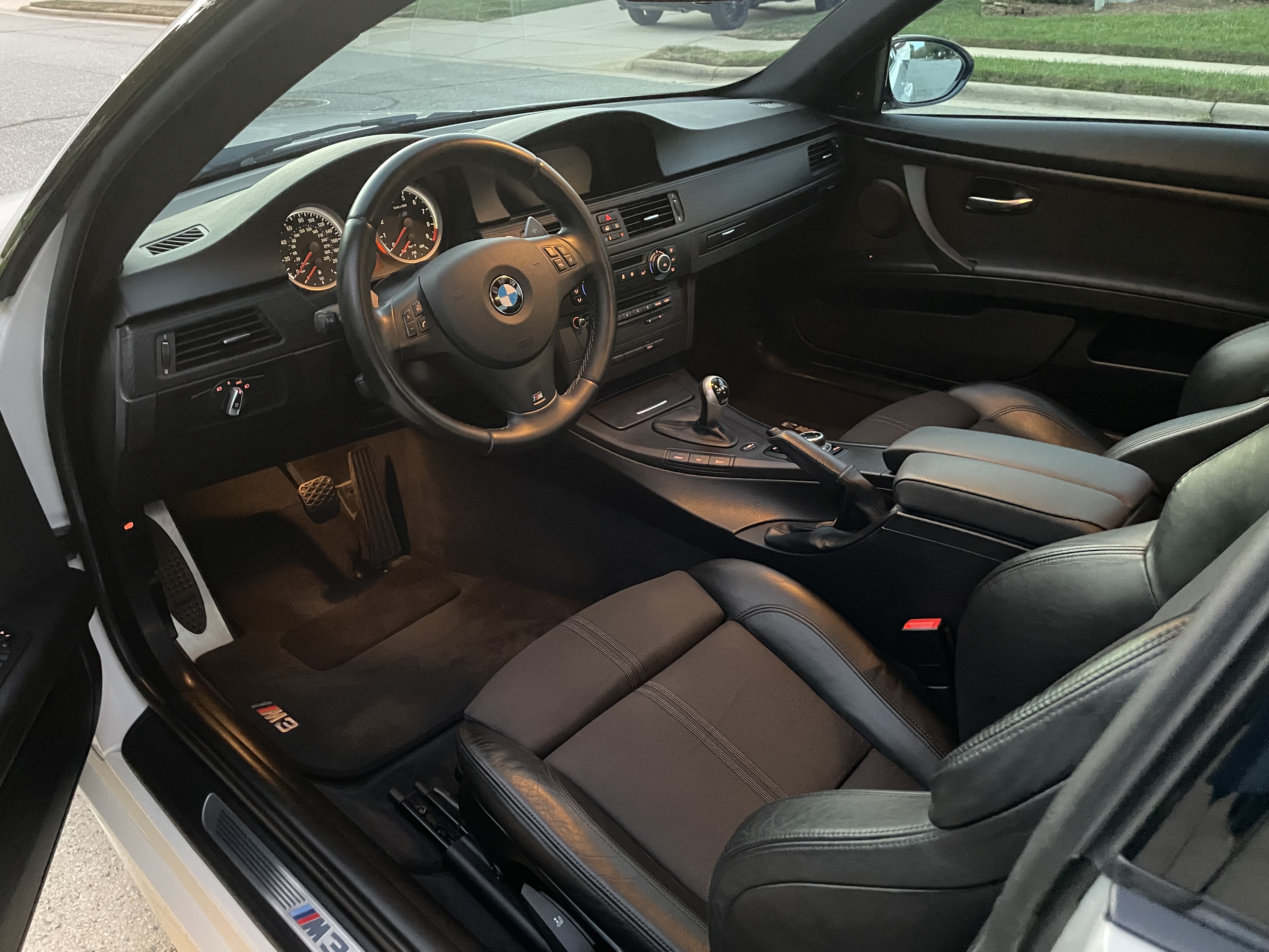 Used 2013 BMW M3 Coupe RWD image 9