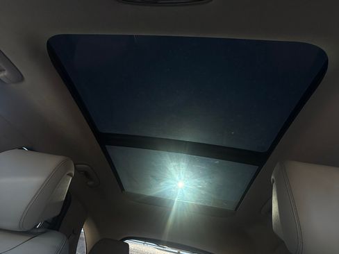 Used 2022 Genesis GV70 3.5T Sport w/ Sport Prestige Package image 27