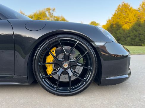 Used 2014 Porsche 911 Turbo S AWD/4WD image 12