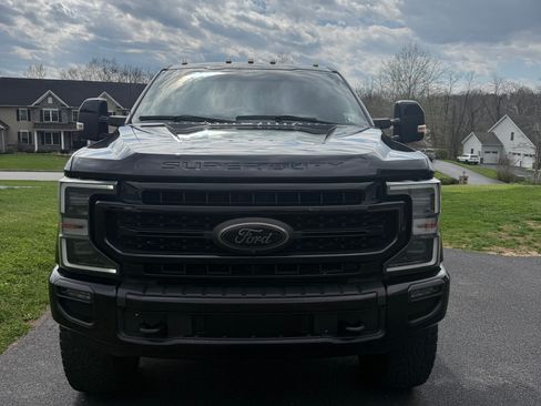 Used 2020 Ford F250 Lariat AWD/4WD image 2