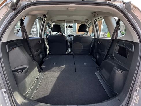 Used 2011 Honda Fit Sport image 19