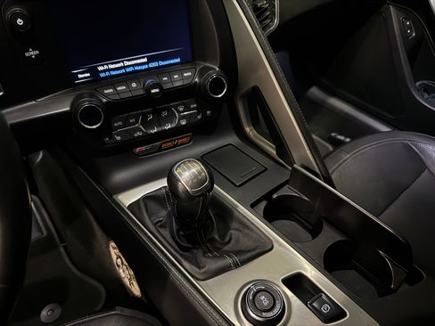 Used 2018 Chevrolet Corvette Z06 RWD image 10