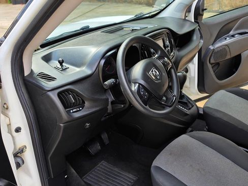 Used 2018 RAM ProMaster City Tradesman FWD image 13
