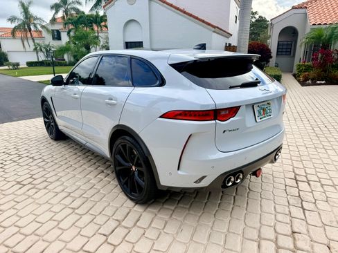 Used 2020 Jaguar F-PACE SVR AWD/4WD image 8