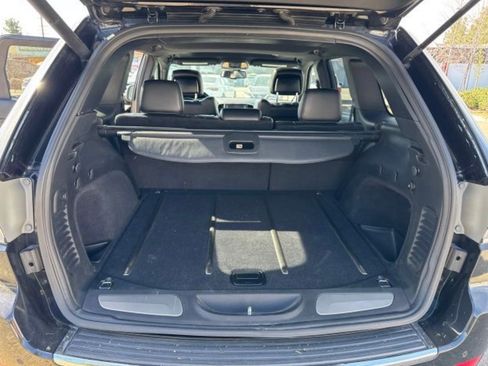 Used 2015 Jeep Grand Cherokee Limited image 10