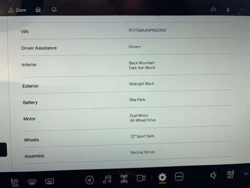 Used 2023 Rivian R1T Adventure image 12