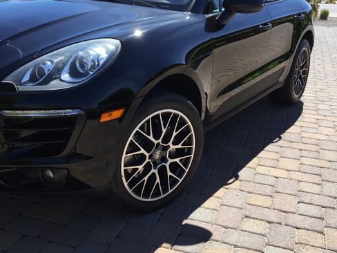 Used 2015 Porsche Macan S image 5