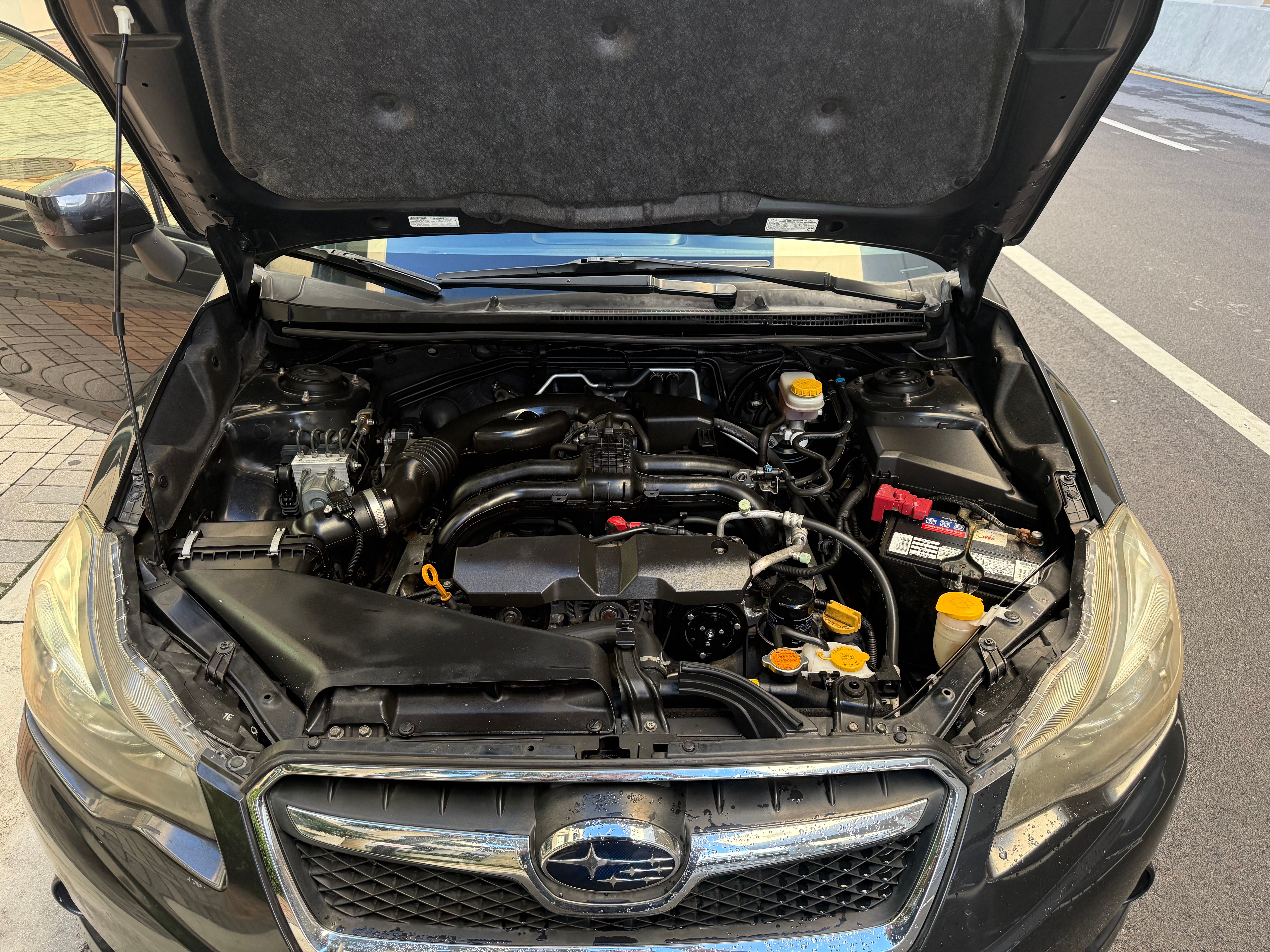 Used 2014 Subaru Crosstrek 2.0i Limited AWD/4WD image 6