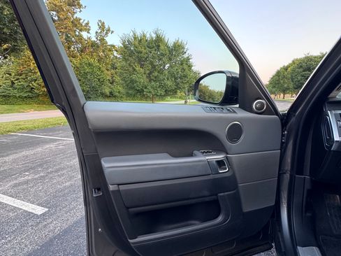 Used 2014 Land Rover Range Rover Sport Autobiography AWD/4WD image 9