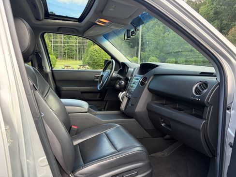 Used 2011 Honda Pilot EX-L image 14