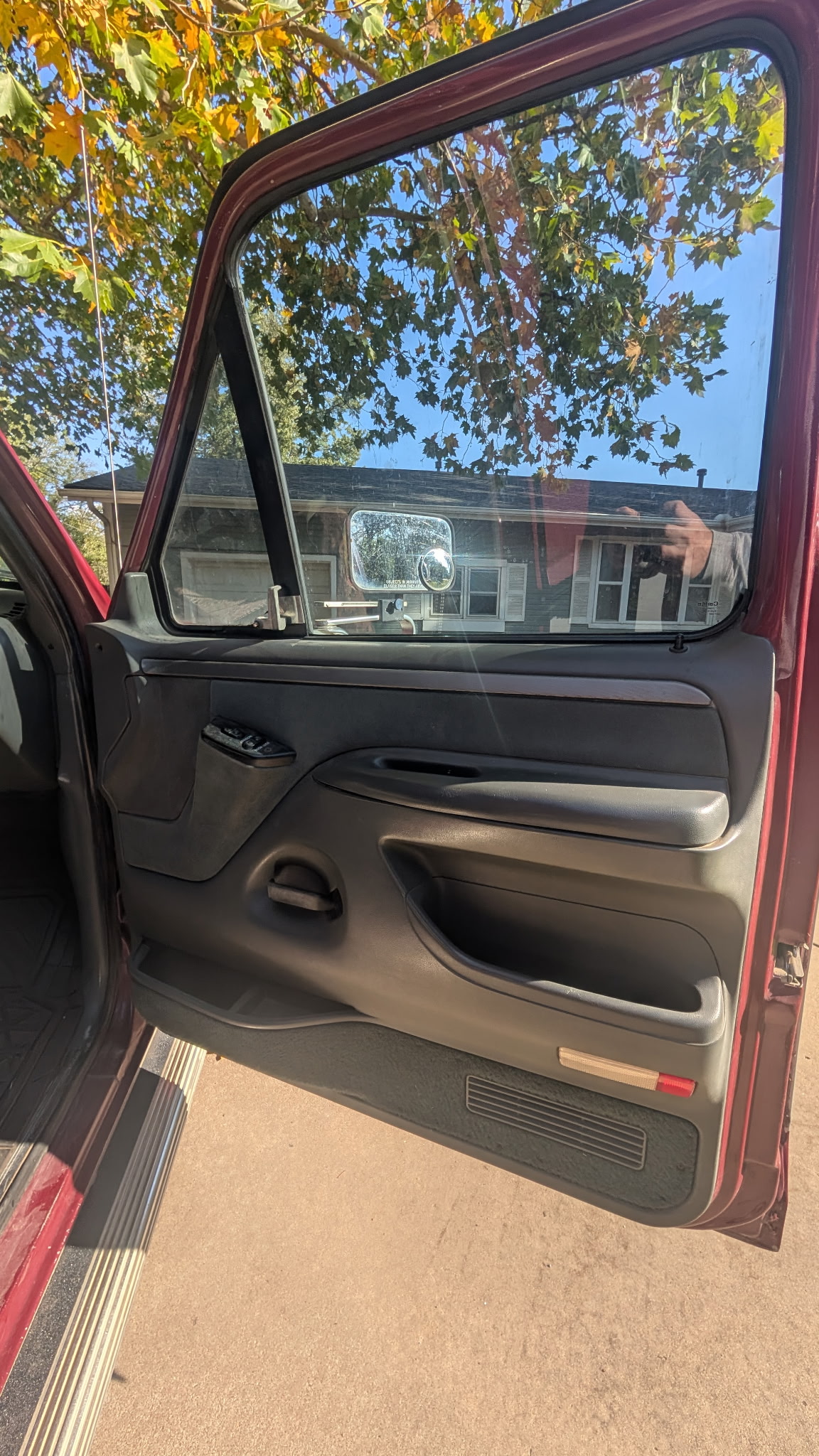 Used 1993 Ford F250 4x4 SuperCab image 2