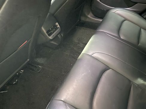 Used 2020 Tesla Model 3 Standard Range Plus image 25