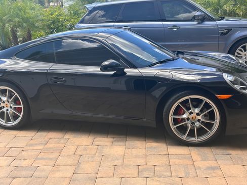 Used 2015 Porsche 911 Carrera image 5