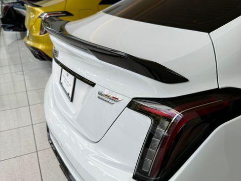 Used 2024 Cadillac CT5 V Blackwing w/ Carbon Fiber Package 1 image 8