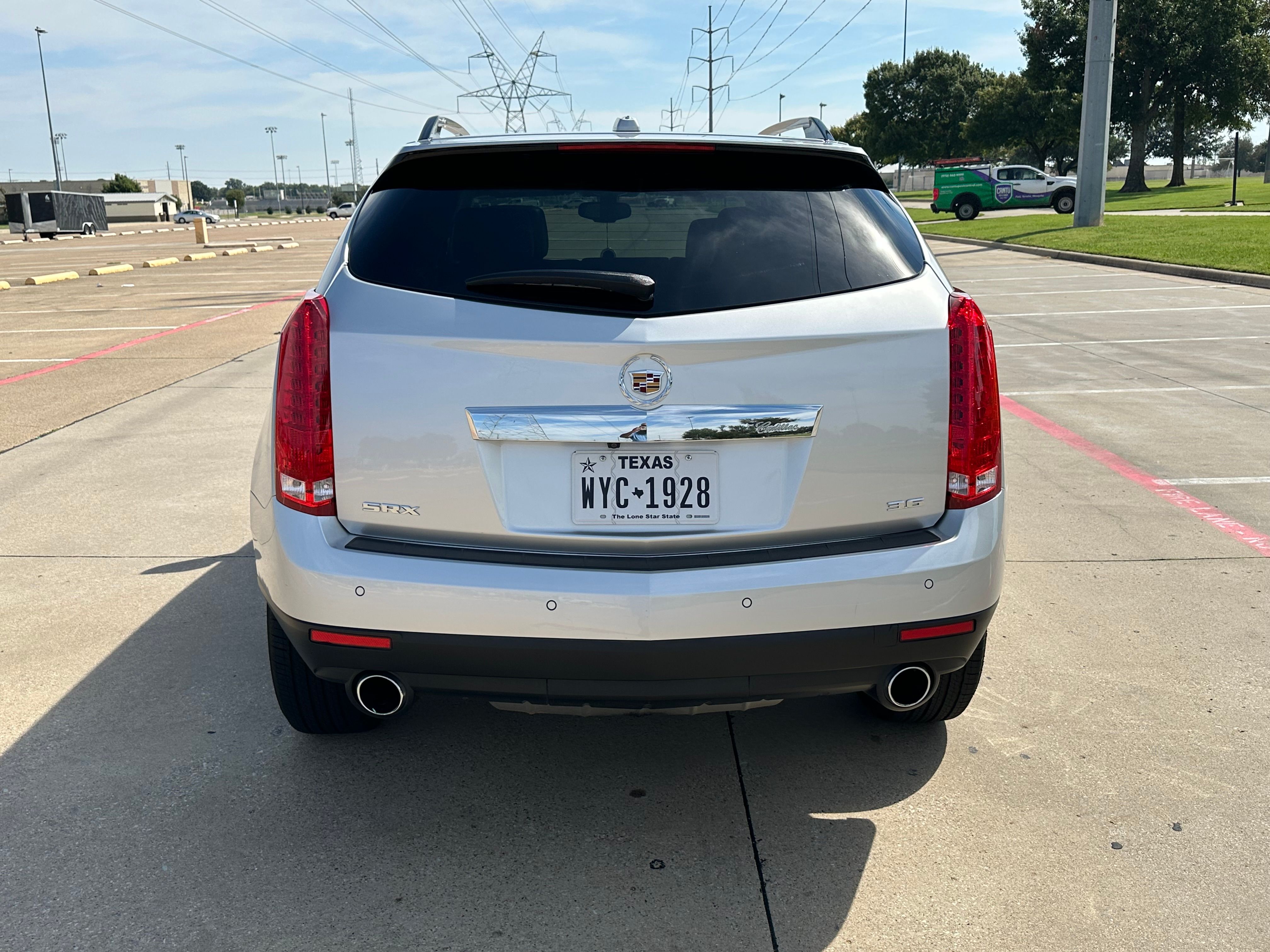 Used 2016 Cadillac SRX Luxury FWD image 6